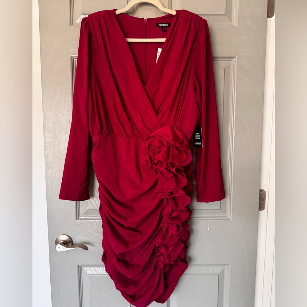 NWT Express Fuchsia Ruffle Faux Wrap Ruched Sides Mini Dress